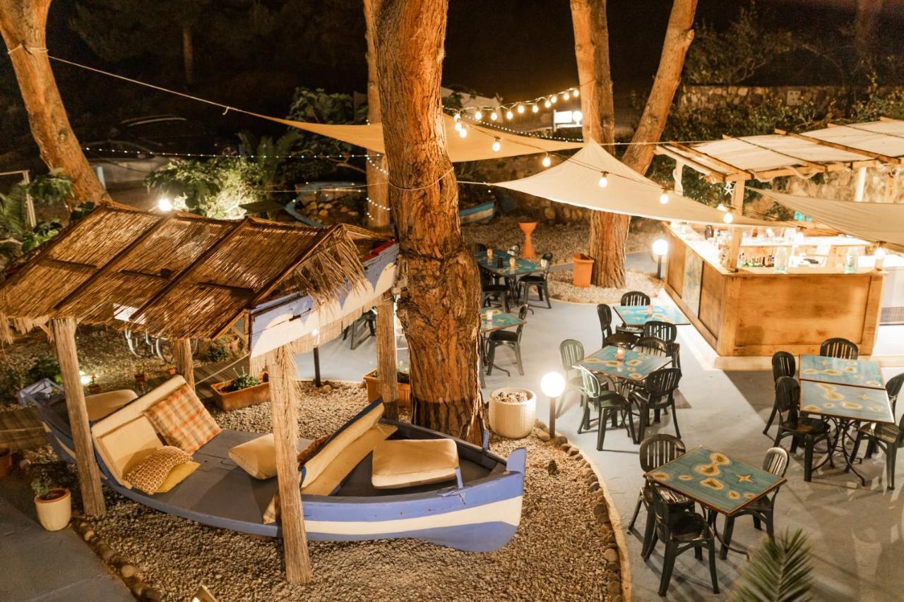 Holiday Eolie Village Вулкано Экстерьер фото