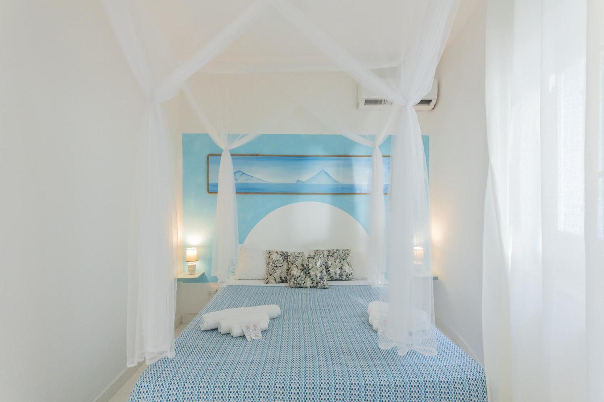 Holiday Eolie Village Вулкано Экстерьер фото